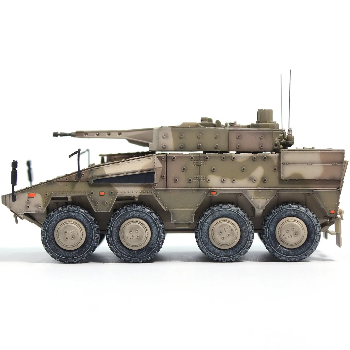 Panzerkampf 15551PC German Boxer Armored Reconnaissance Vehicle, Desert Camouflage - Panzerkampf - BB Hobby Models Hub