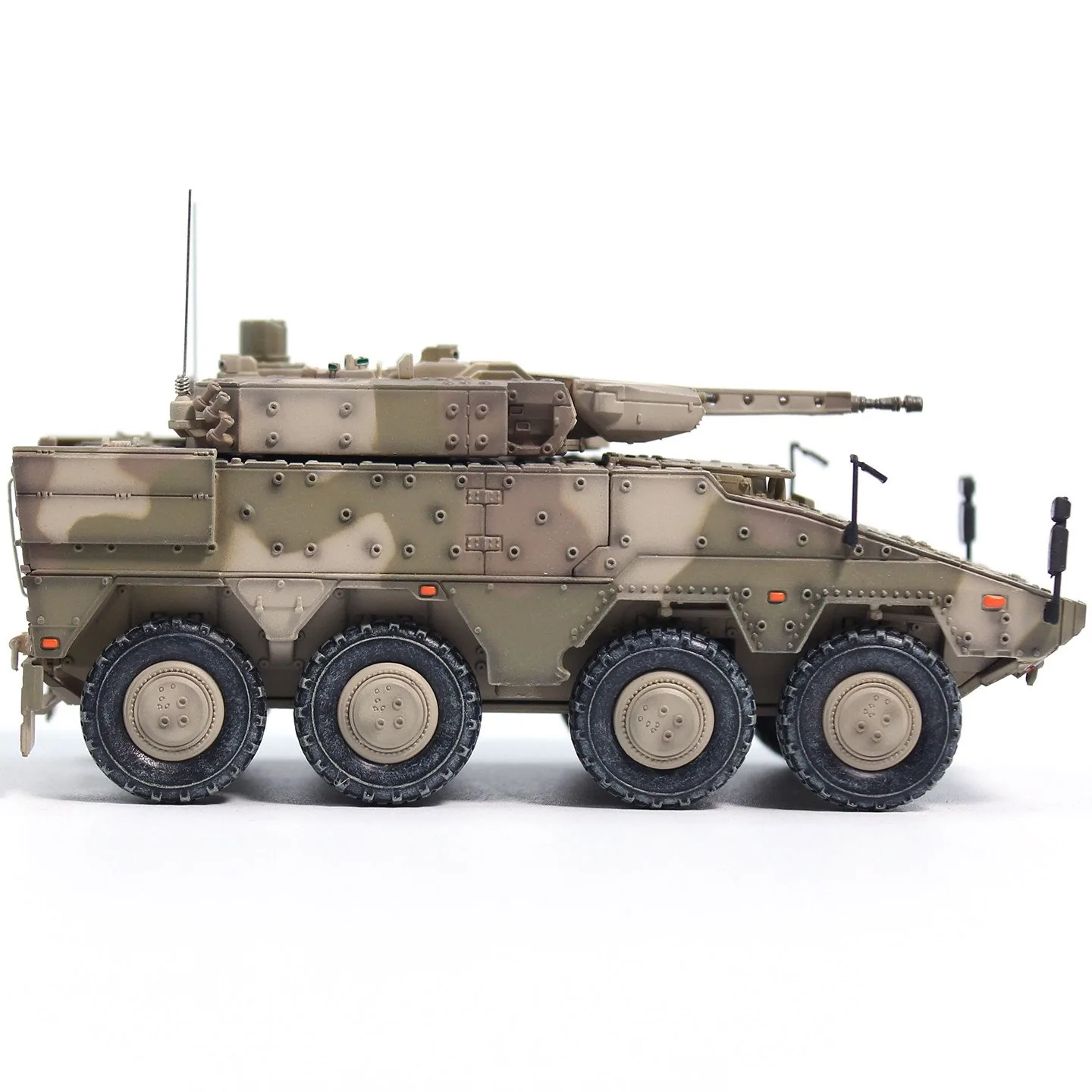 Panzerkampf 15551PC German Boxer Armored Reconnaissance Vehicle, Desert Camouflage - Panzerkampf - BB Hobby Models Hub