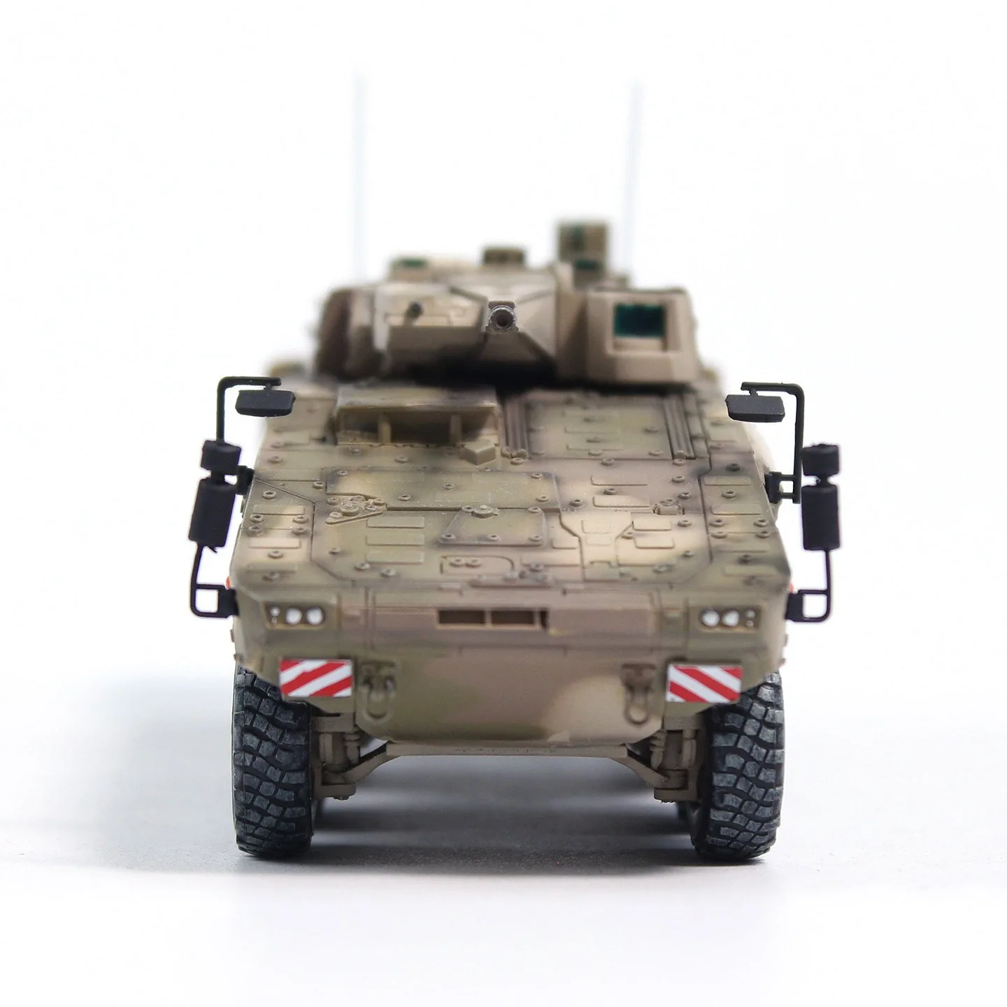 Panzerkampf 15551PC German Boxer Armored Reconnaissance Vehicle, Desert Camouflage - Panzerkampf - BB Hobby Models Hub