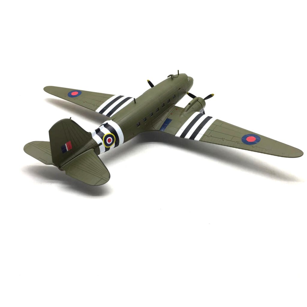 C-47（UK）, 1:00, NU10018 - Military Aircraft - BB Hobby Models Hub